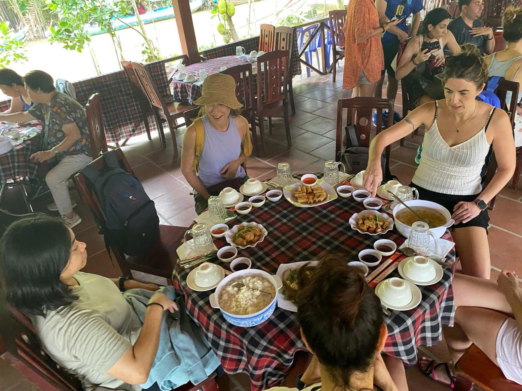 Giang Son Hotel江山民宿范五老区酒吧街胡志明市 Esterno foto
