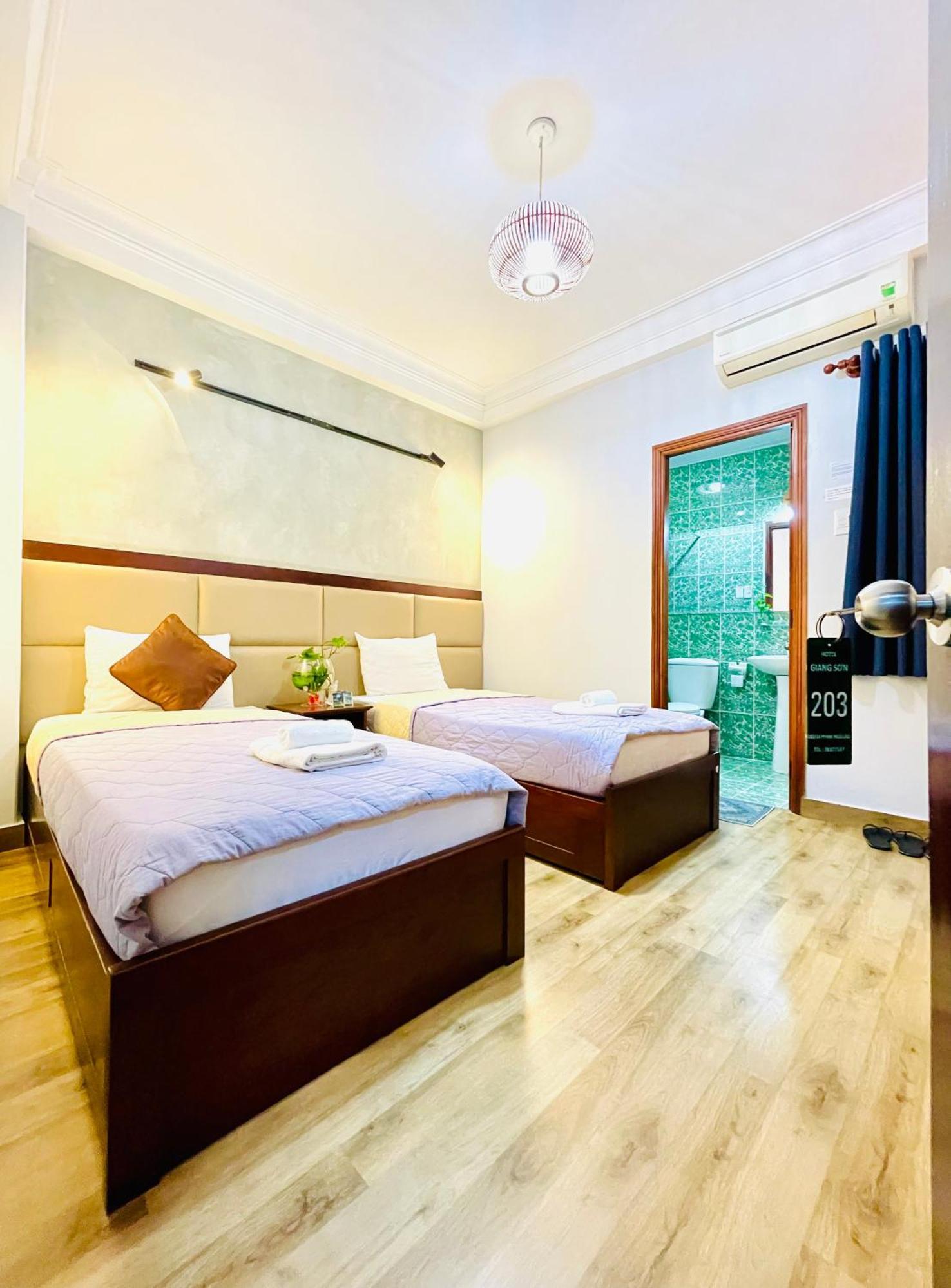 Giang Son Hotel江山民宿范五老区酒吧街胡志明市 Esterno foto